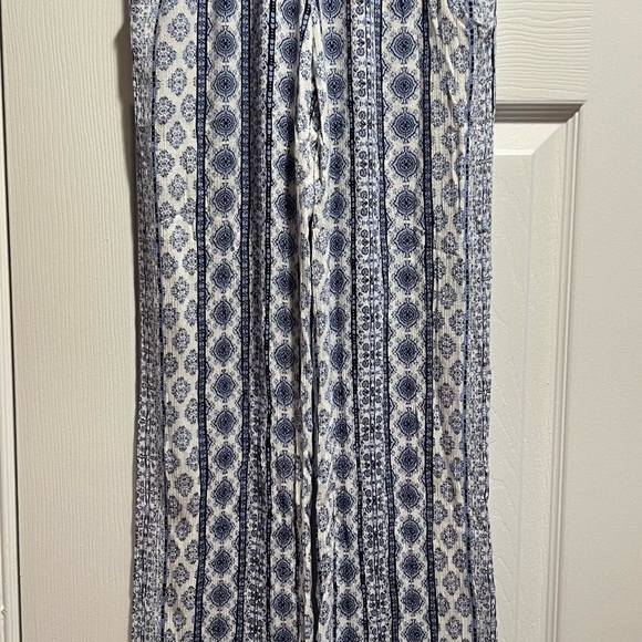 Women’s Joe B Relax Fit Pants - Picture 2 of 5